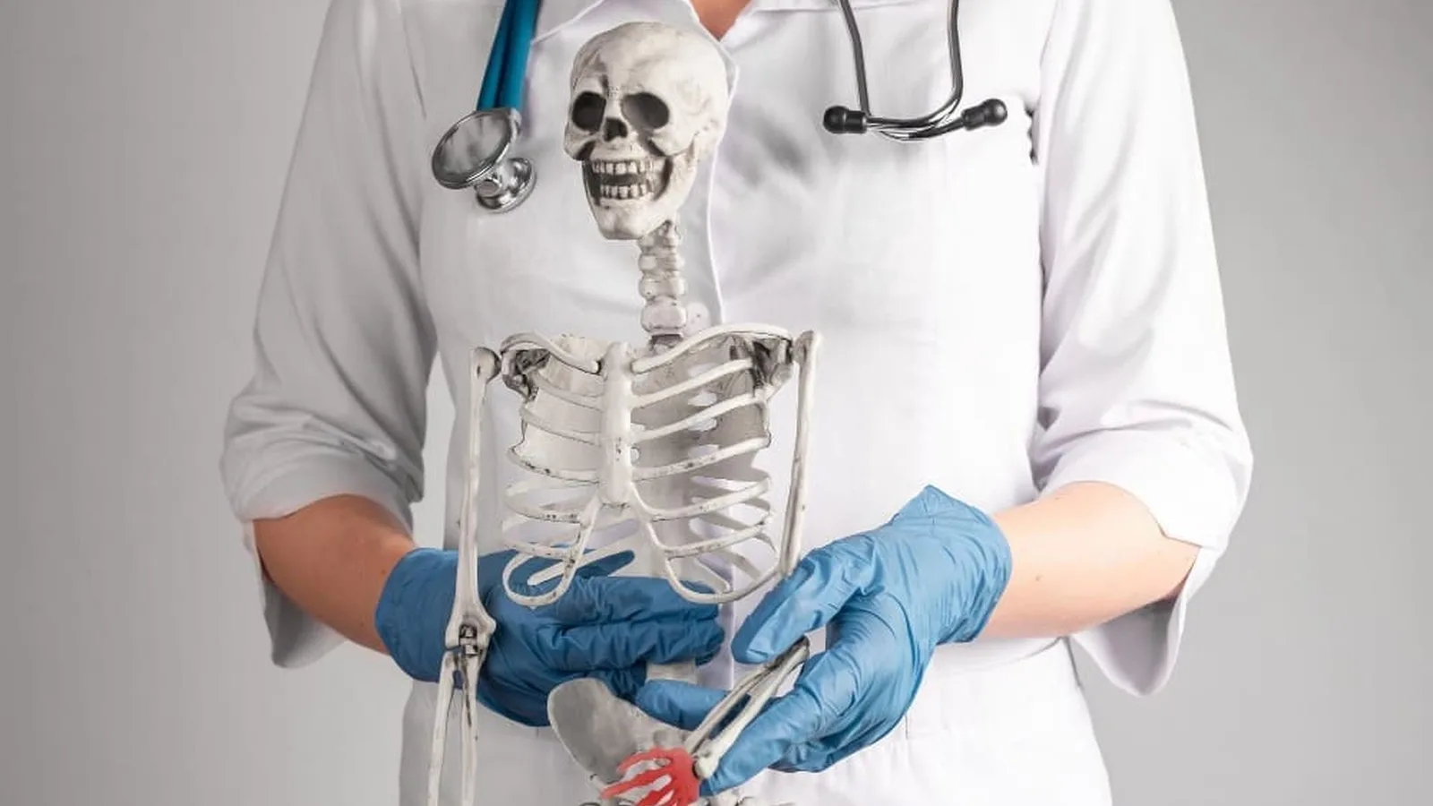 Consulta para tratamiento de osteoporosis y fragilidad ósea en Michoacán